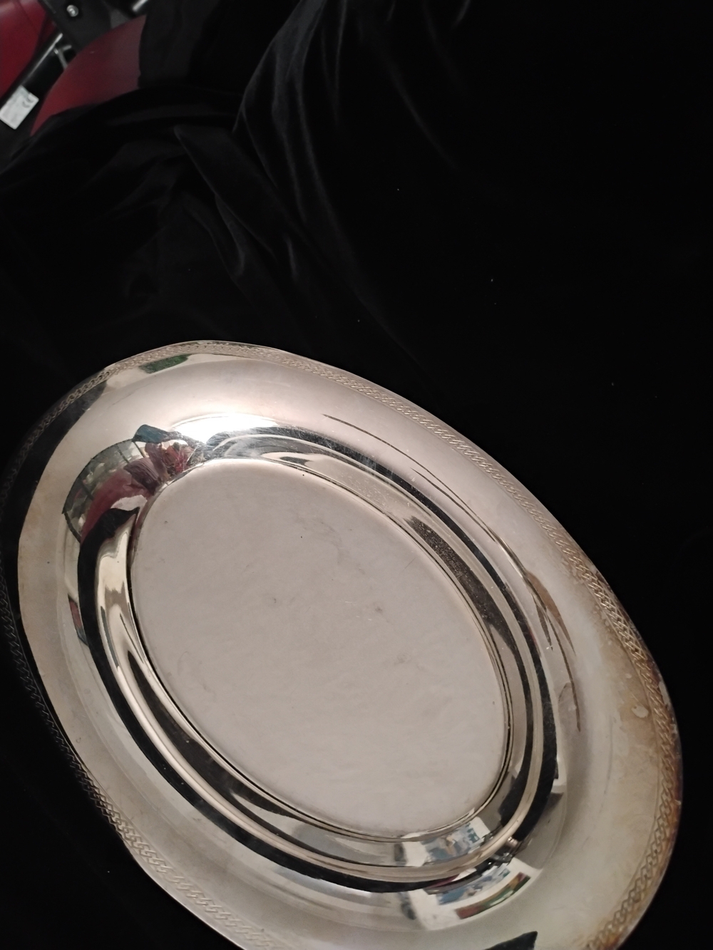 Polished Silver-Tone Oval Serving Platter - Classic Entertaining